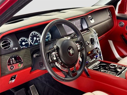 Used 2019 Rolls-Royce Cullinan AWD/4WD image 16