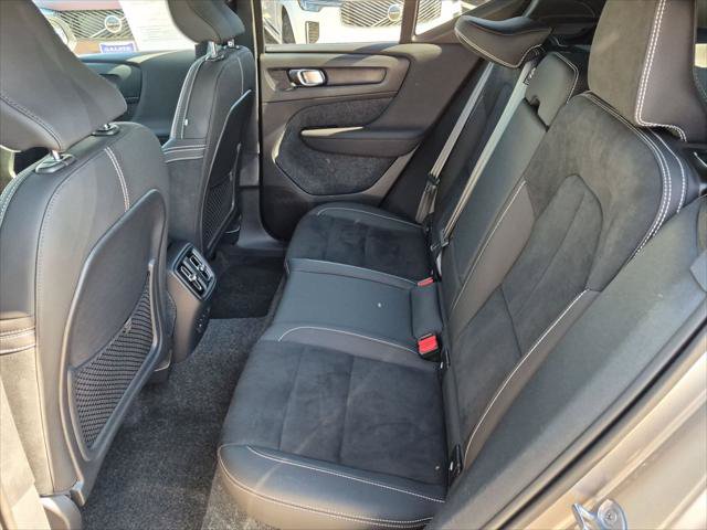 Certified 2024 Volvo XC40 Recharge Ultimate w/ Protection Package Premier AWD/4WD image 24