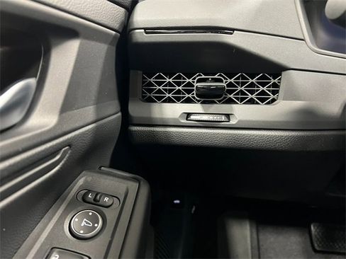 New 2025 Honda Accord LX image 7