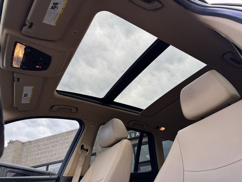 Used 2017 BMW X3 xDrive28i image 21