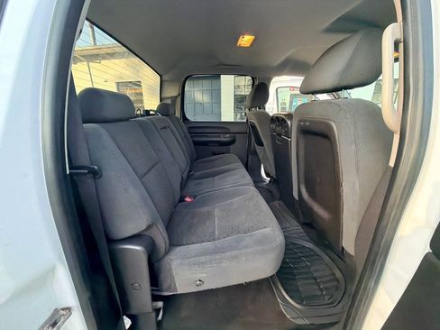 Used 2007 Chevrolet Silverado 3500 LT AWD/4WD image 73
