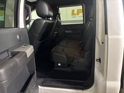 Used 2016 Ford F250 Lariat w/ Lariat Ultimate Package AWD/4WD image 14