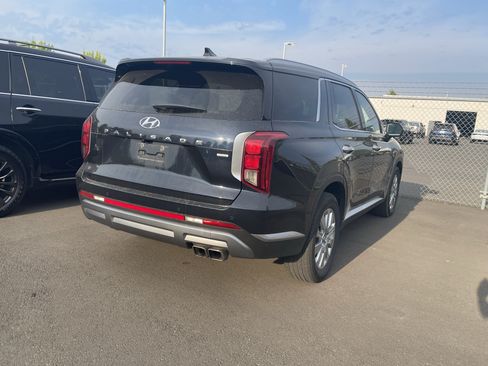Used 2024 Hyundai Palisade SEL AWD/4WD image 4