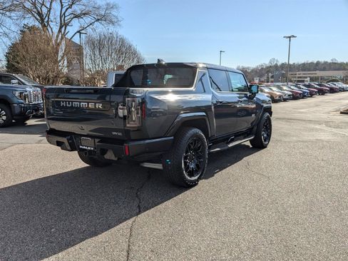 New 2025 GMC Hummer EV 2X image 3