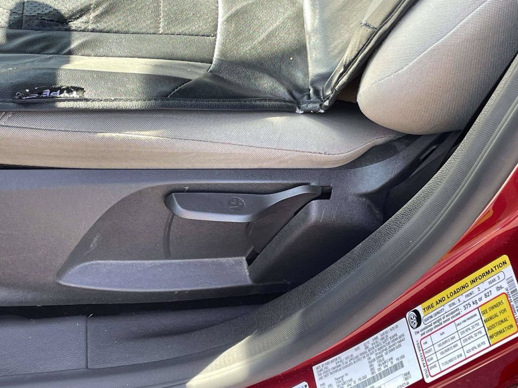 Used 2017 Ford Fiesta SE FWD image 14