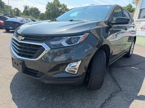 Used 2021 Chevrolet Equinox LT AWD/4WD image 9