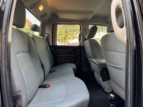 Used 2013 RAM 1500 Express RWD image 27