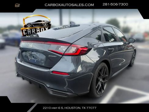 Used 2025 Honda Civic Sport image 5