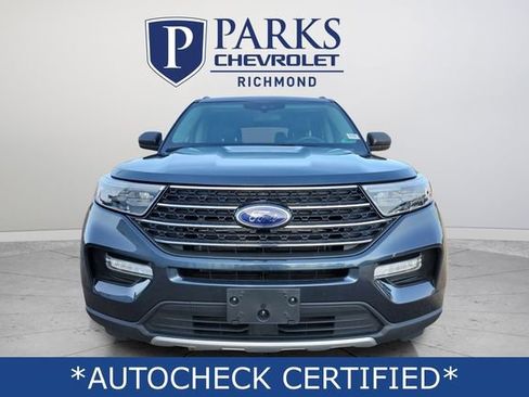 Used 2023 Ford Explorer XLT w/ Equipment Group 202A image 2