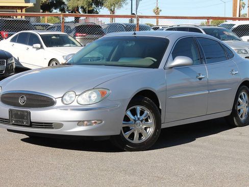 Used 2005 Buick LaCrosse CXL w/ Gold Convenience Package FWD image 4