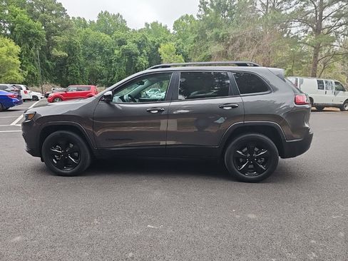 Used 2023 Jeep Cherokee Altitude Lux AWD/4WD image 8