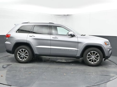 Used 2014 Jeep Grand Cherokee Limited w/ Trailer Tow Group IV image 11