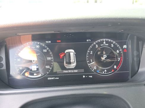 Used 2019 Land Rover Range Rover Velar R-Dynamic SE image 23