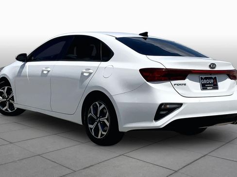 Used 2021 Kia Forte LXS FWD image 12