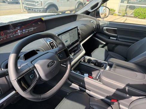 New 2026 Ford Expedition Max Platinum AWD/4WD image 13