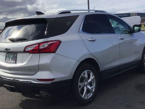 Used 2020 Chevrolet Equinox LT image 8
