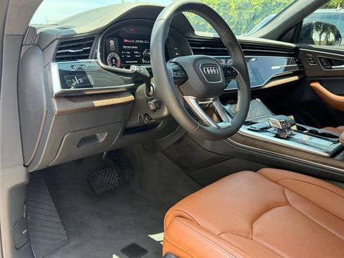 Used 2025 Audi Q8 Prestige AWD/4WD image 13