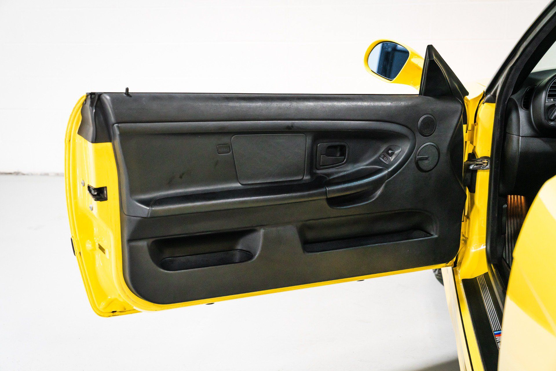 Used 1999 BMW M3 Convertible RWD image 18