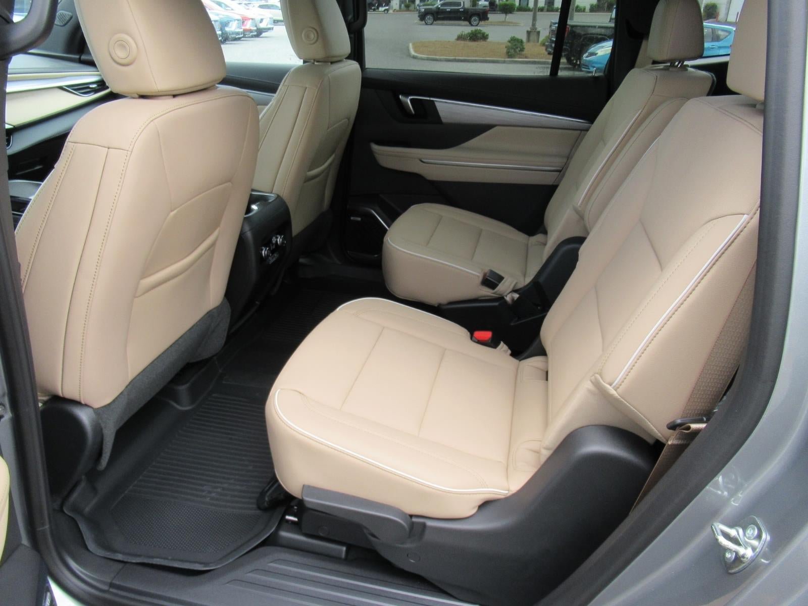 New 2026 Buick Enclave Preferred w/ LPO, Floor Liner Package FWD image 31