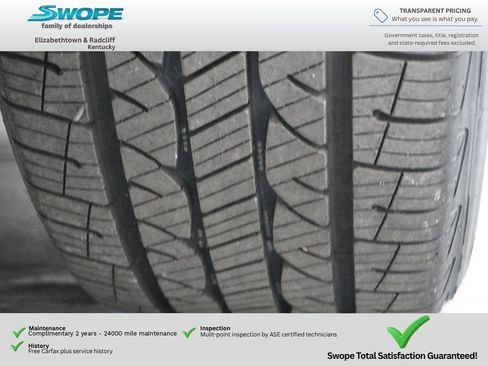 Used 2025 Ford Mustang Premium RWD image 31