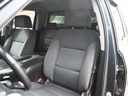 Used 2017 GMC Sierra 1500 SLE image 17