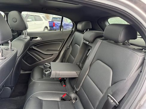 Used 2020 Mercedes-Benz GLA 250 4MATIC image 12