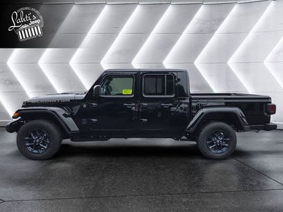 New 2026 Jeep Gladiator Sport