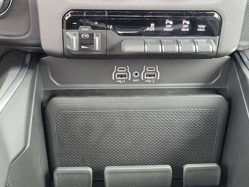 Used 2026 RAM 1500 Big Horn AWD/4WD image 31