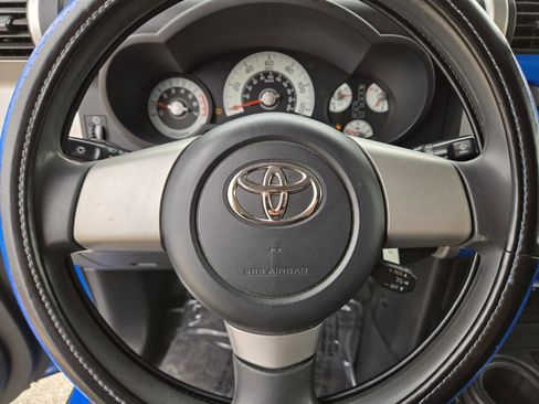 Used 2008 Toyota FJ Cruiser 2WD image 17