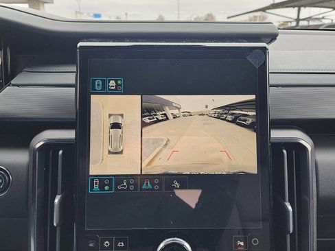 New 2026 GMC Acadia AT4 w/ Luxury Package image 31