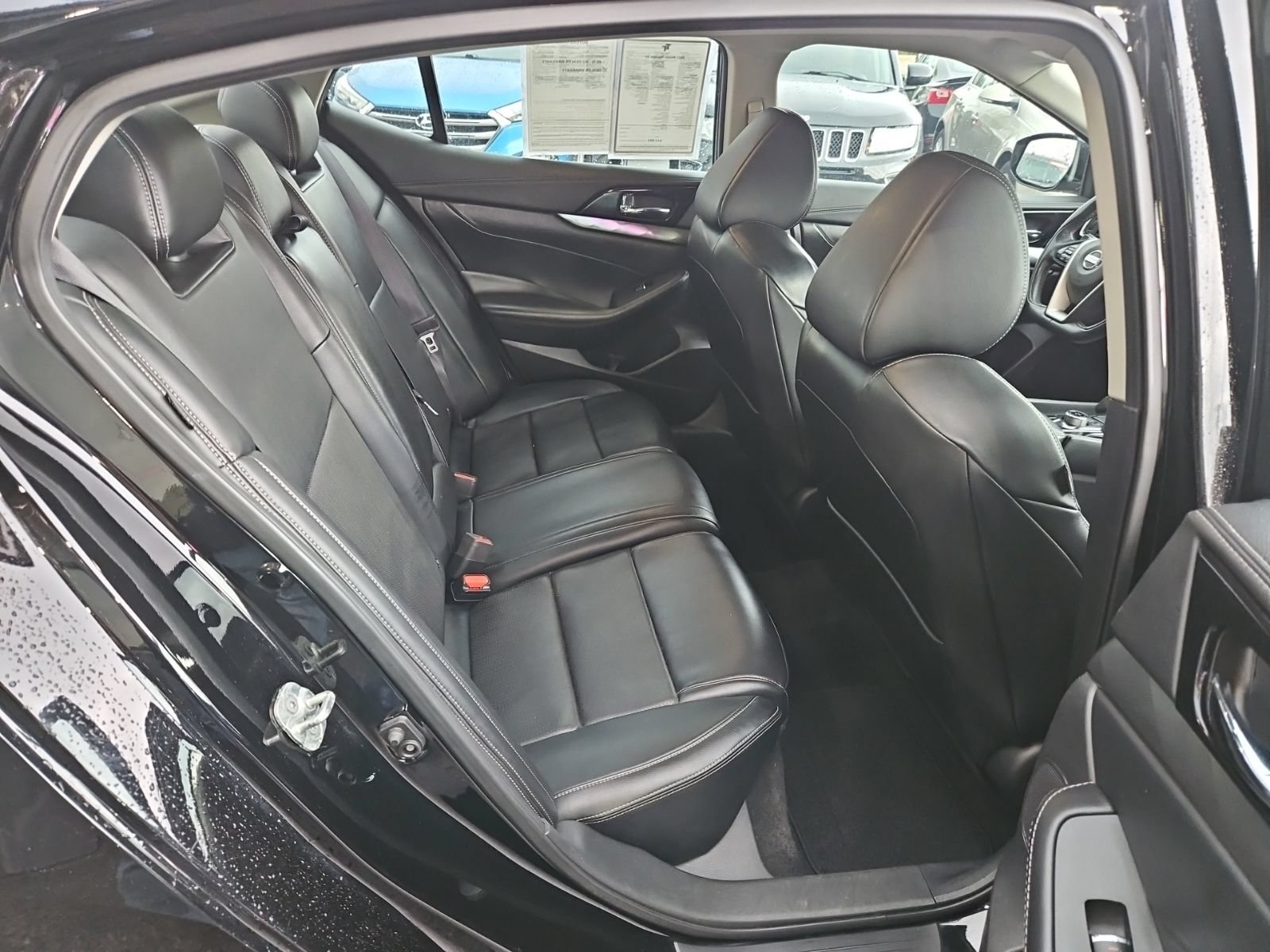 Used 2021 Nissan Maxima 3.5 SV w/ Floor Mat Group FWD image 16