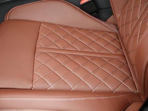 New 2025 Audi S8 image 24