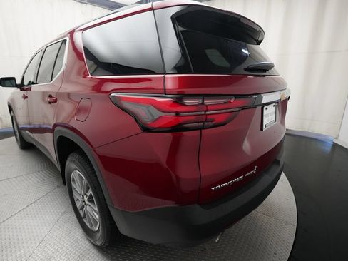 Used 2023 Chevrolet Traverse LT AWD/4WD image 34