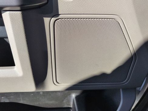 Used 2022 Ford F350 XLT image 28