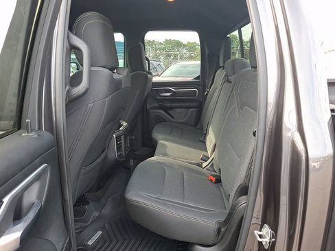 Used 2021 RAM 1500 Big Horn AWD/4WD image 10
