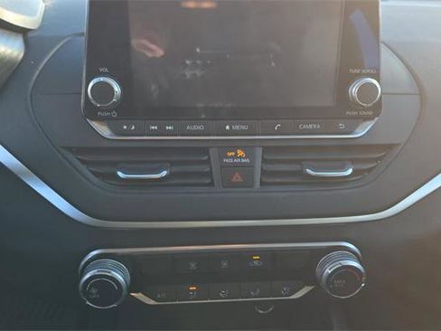 Used 2019 Nissan Altima 2.5 S image 14