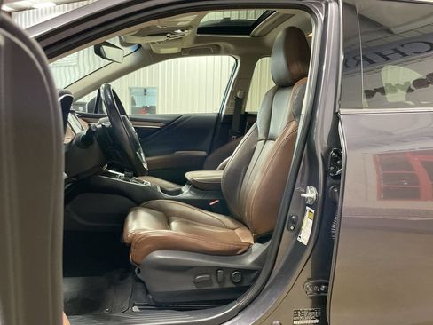 Used 2022 Subaru Outback Touring AWD/4WD image 15