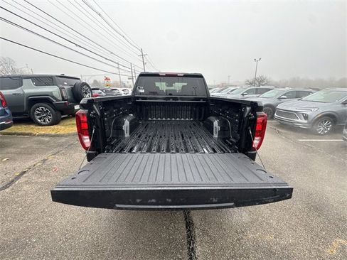 New 2026 GMC Sierra 1500 Elevation image 19