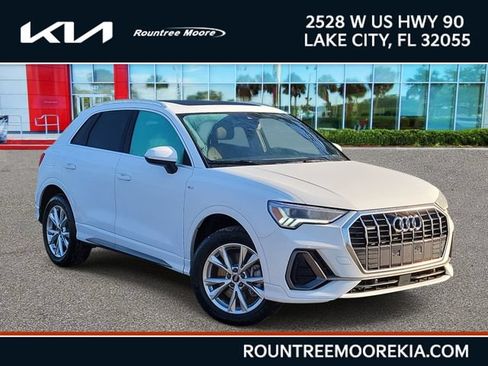 Used 2024 Audi Q3 2.0T Premium AWD/4WD image 1