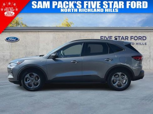 Used 2025 Ford Escape ST-Line FWD image 6