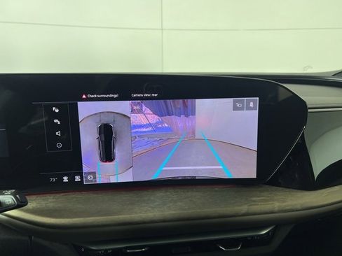 Used 2025 Audi Q5 Premium Plus w/ Premium Plus image 25