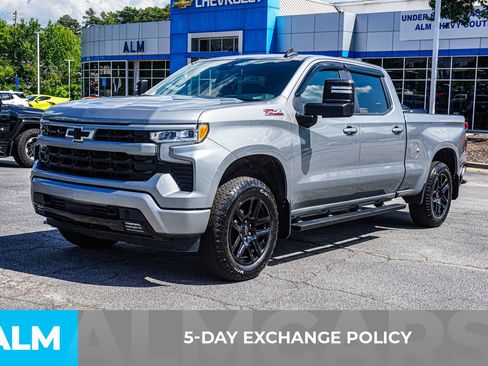 Used 2024 Chevrolet Silverado 1500 RST AWD/4WD image 5