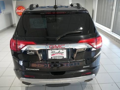 Used 2017 GMC Acadia Denali w/ Technology Package AWD/4WD image 9