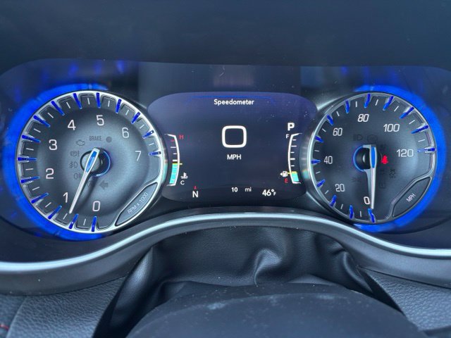 New 2027 Chrysler Pacifica Select FWD image 25