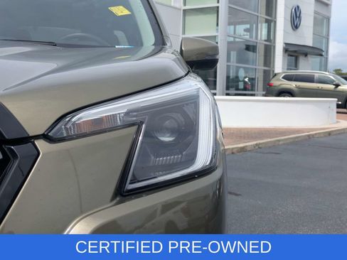 Certified 2022 Subaru Forester Limited AWD/4WD image 11