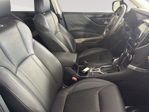 Certified 2024 Subaru Forester Limited w/ Convenience Package image 11