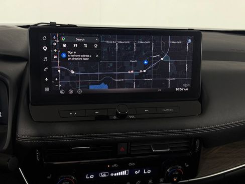 Used 2025 Nissan Rogue Platinum w/ Tech Package FWD image 17