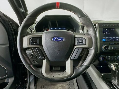 Certified 2019 Ford F150 Raptor w/ Equipment Group 802A Luxury image 15