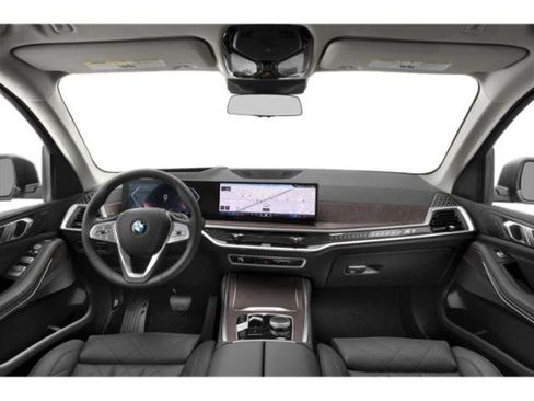 Used 2026 BMW X7 xDrive40i AWD/4WD image 7