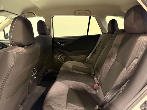 Used 2025 Subaru Outback Premium image 21
